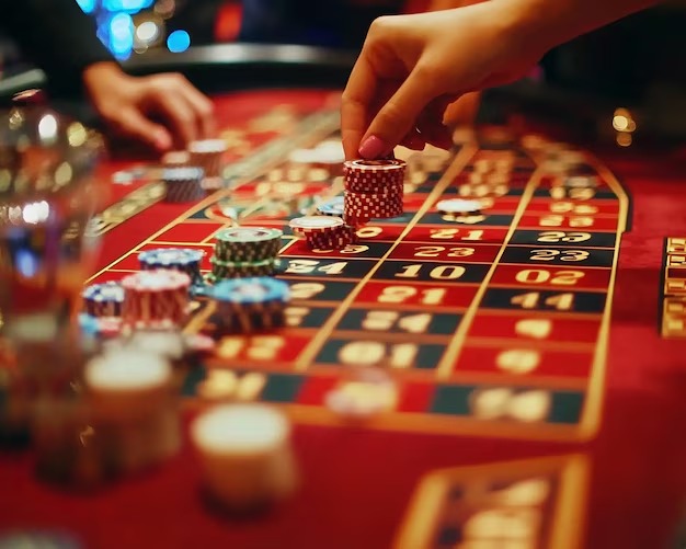 Slot game interface showing Sweet Bonanza reel layout and bonus feature icons